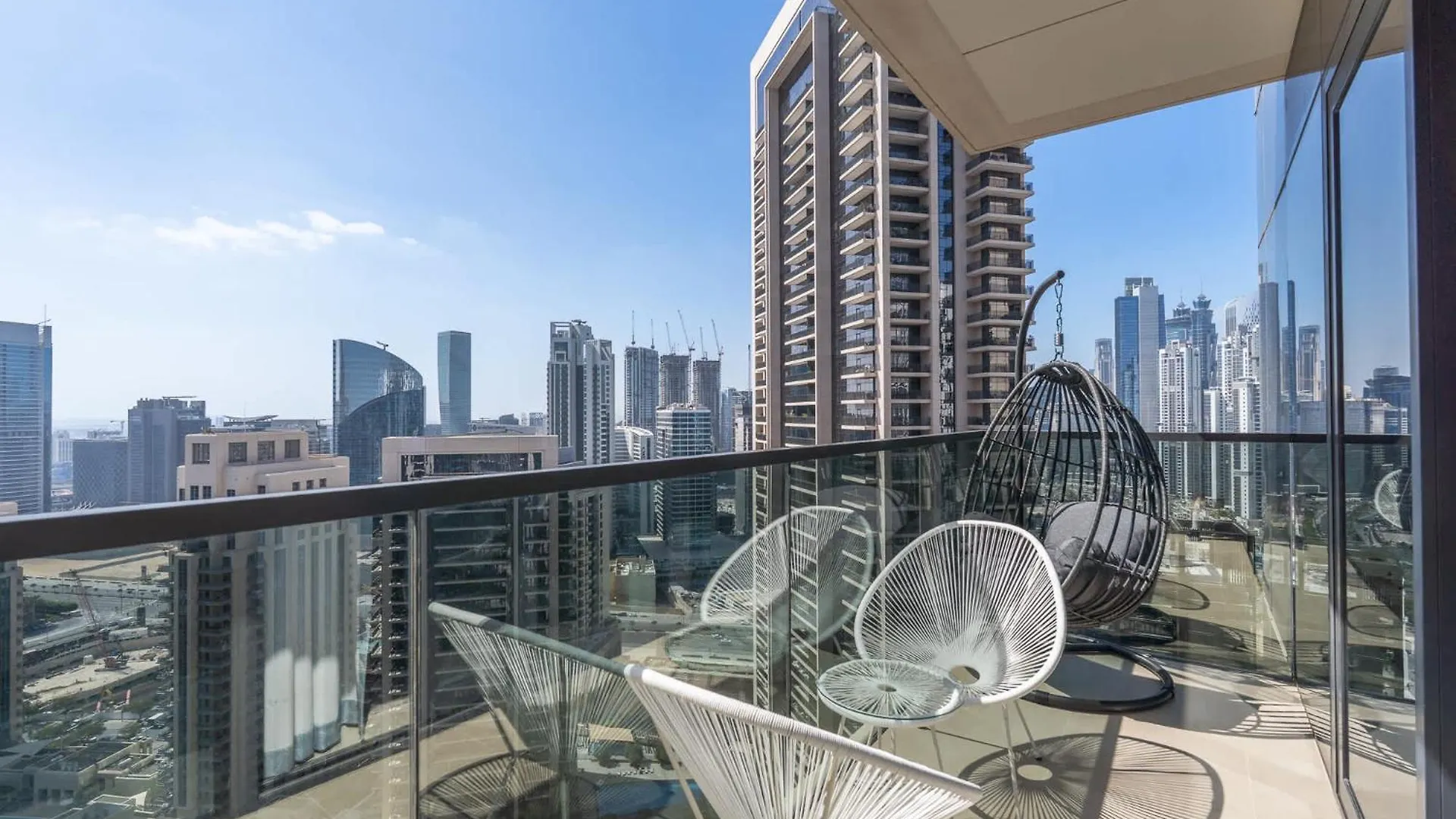 Full Luxury In This 2 Bedroom With Skycraper Views Dubai 0*,