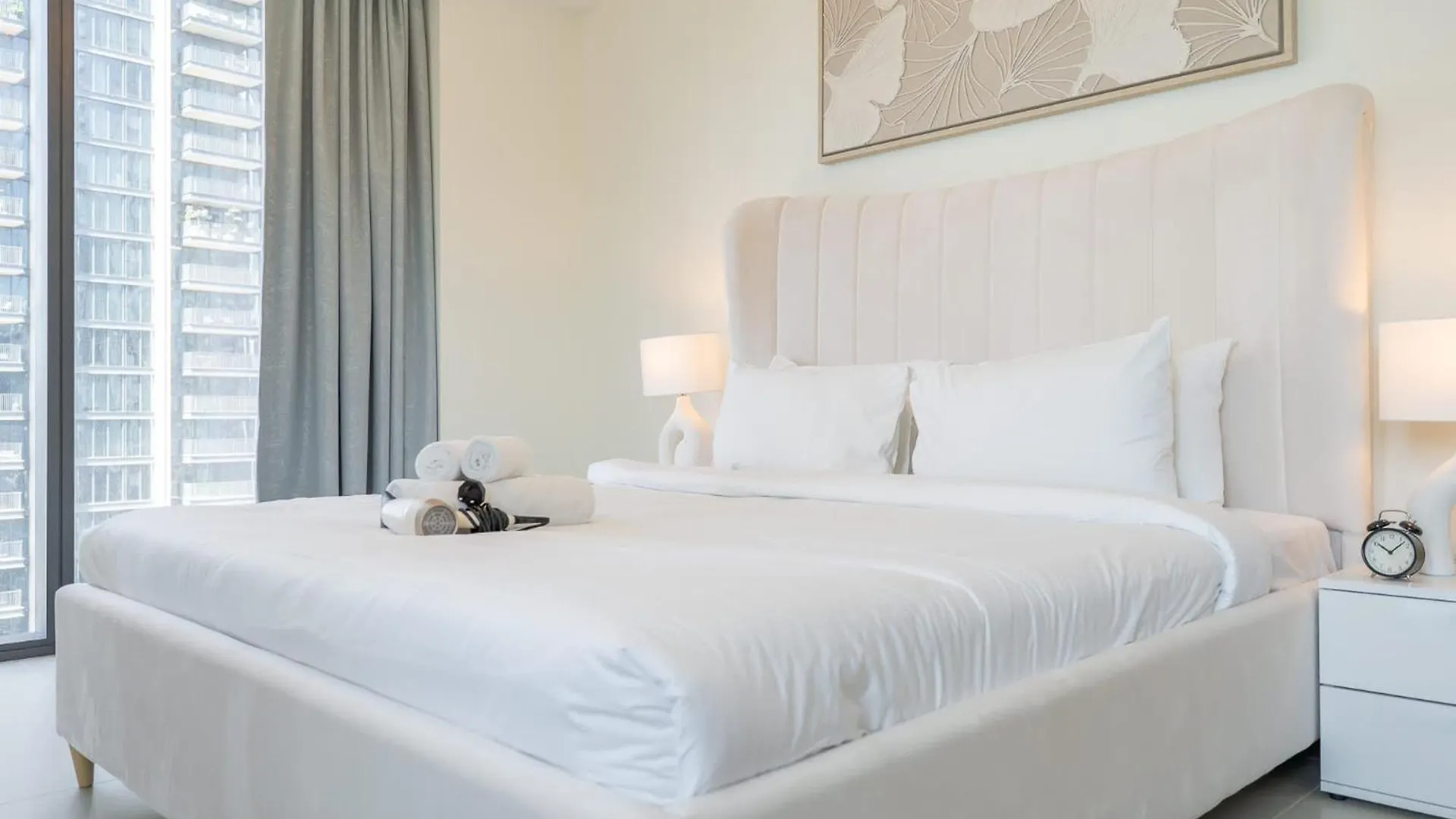 Апартаменты Full Luxury In This 2 Bedroom With Skycraper Views Дубай