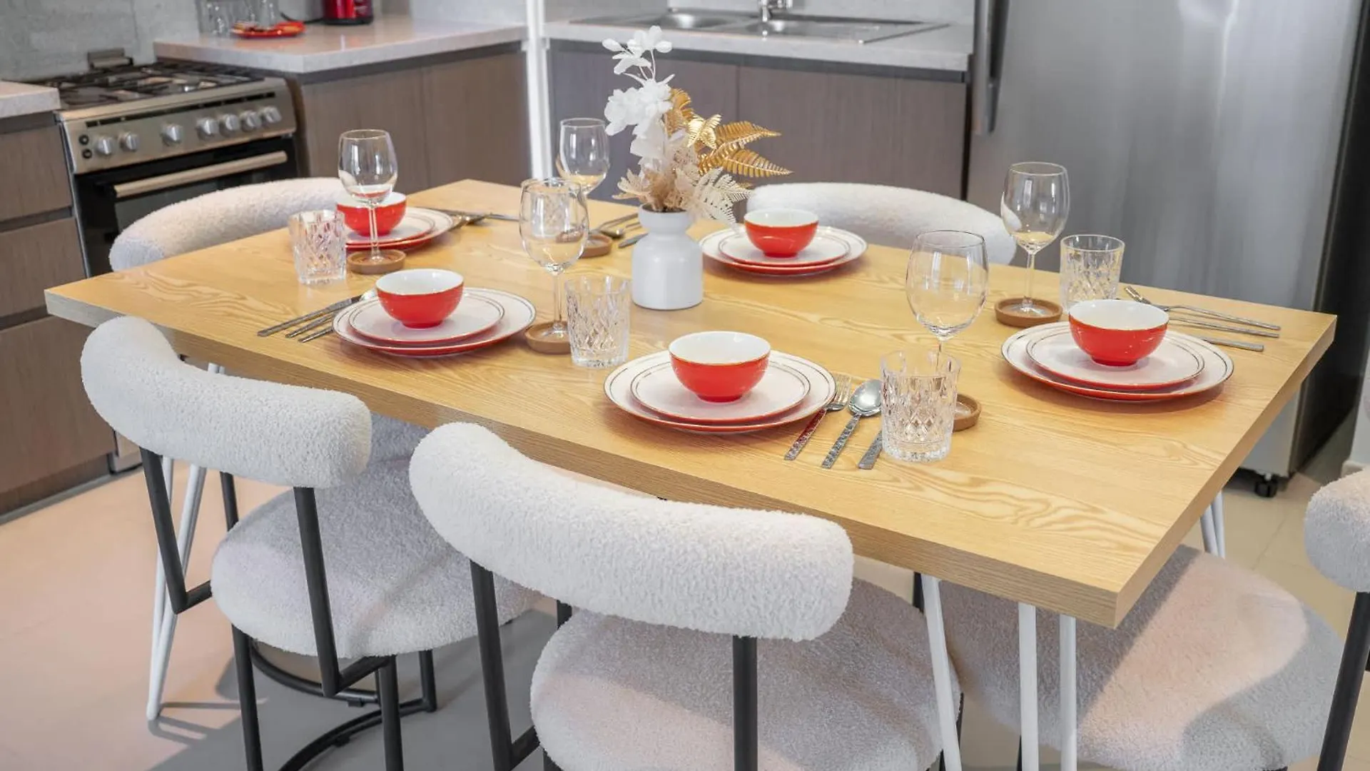 Full Luxury In This 2 Bedroom With Skycraper Views Дубай Апартаменты